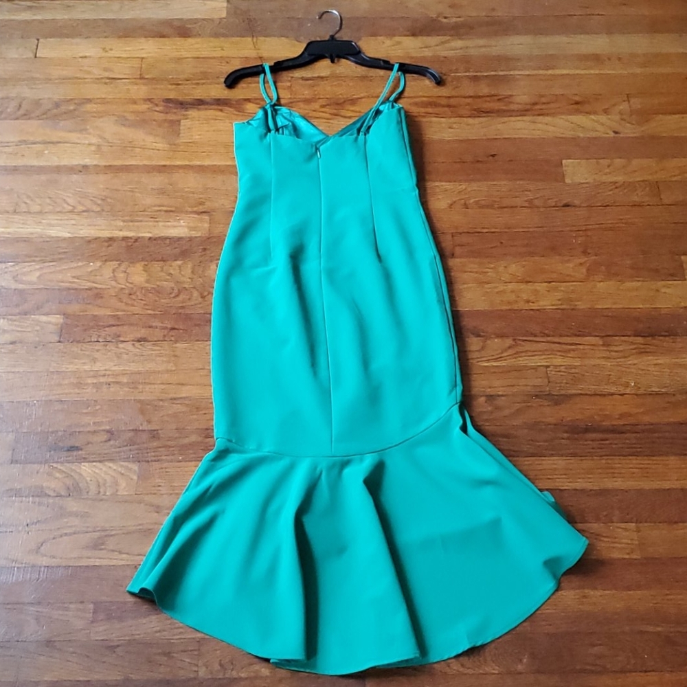 Bardot High Low Ruffle Midi Dress - Picture 4 of 8